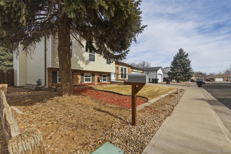 11117 Eudora Cir, Denver, CO 80233
