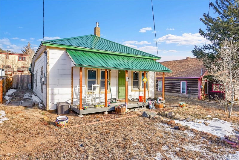 147 1st St, Nederland, CO 80466