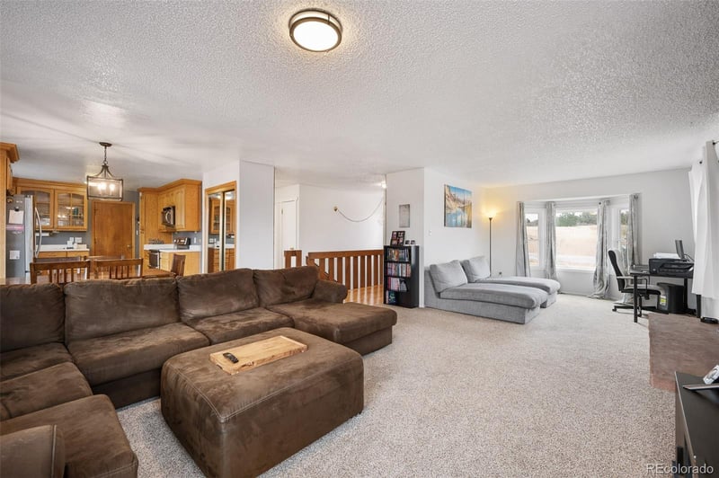 8677 Thunderbird Cir, Parker, CO 80134