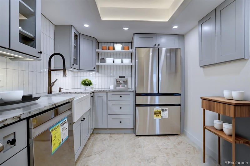 14001 Marina Dr #411, Aurora, CO 80014