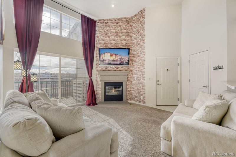 9481 Mansfield Ave #303, Aurora, CO 80014
