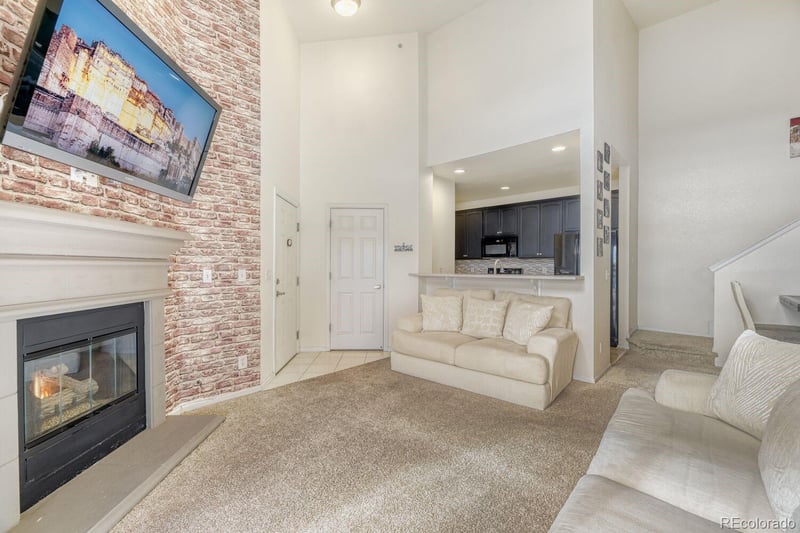 9481 Mansfield Ave #303, Aurora, CO 80014