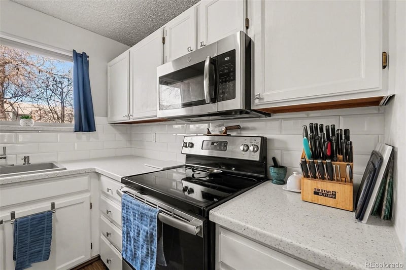 3606 S Depew St #103, Lakewood, CO 80235