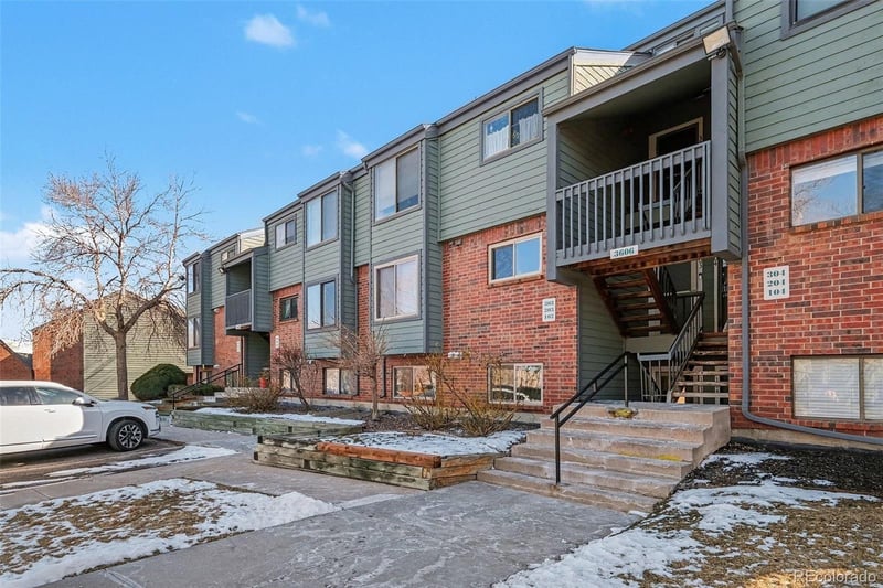 3606 S Depew St #103, Lakewood, CO 80235