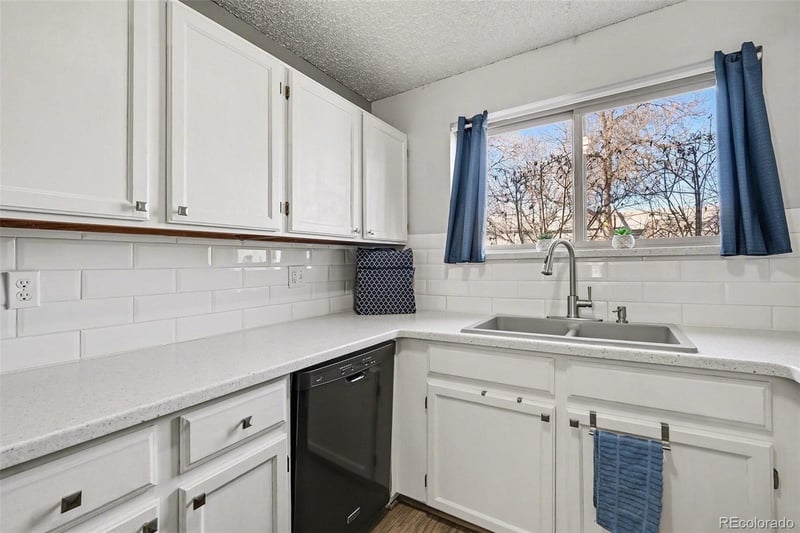 3606 S Depew St #103, Lakewood, CO 80235