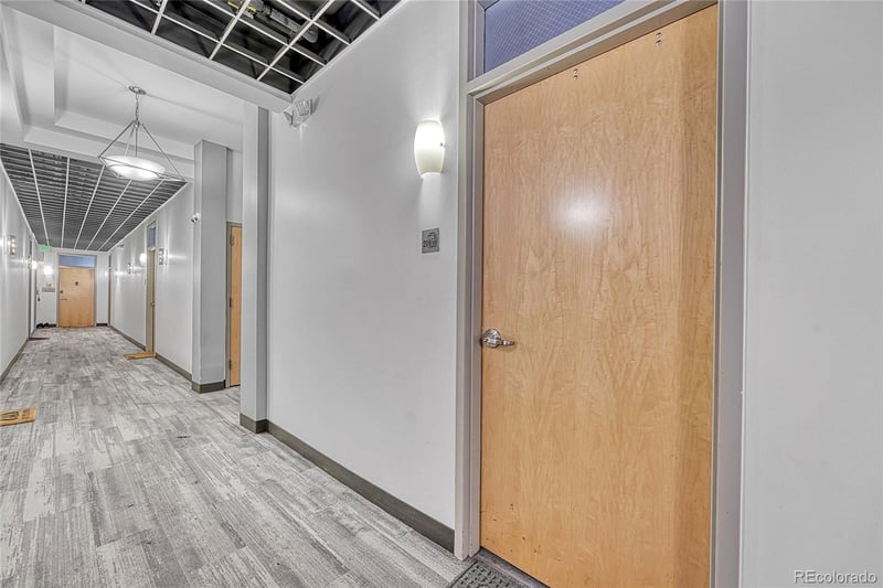 2900 Downing St #209, Denver, CO 80205