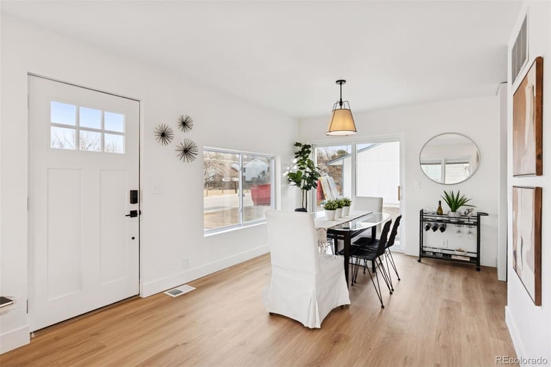 1484 Lake Ave, Littleton, CO 80120