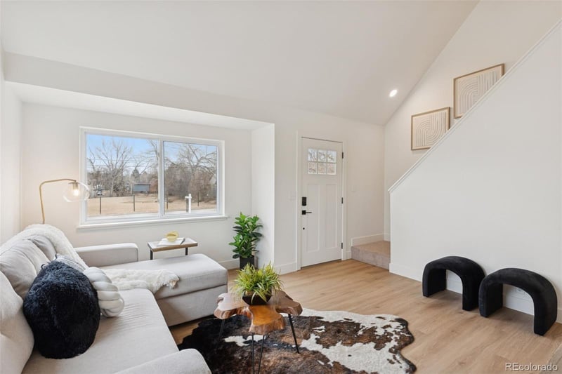 1464 Lake Ave, Littleton, CO 80120