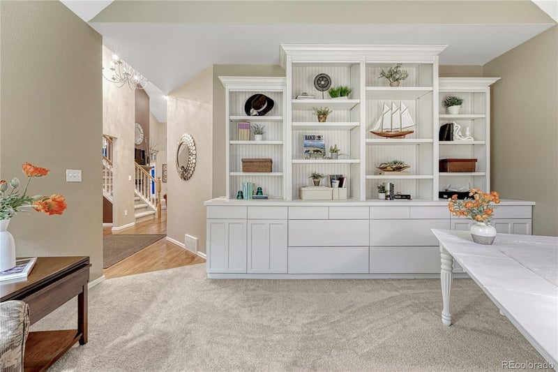 15585 Falcon Ridge Ct, Colorado Springs, CO 80921