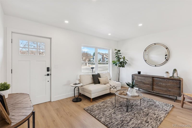 1454 Lake Ave, Littleton, CO 80120