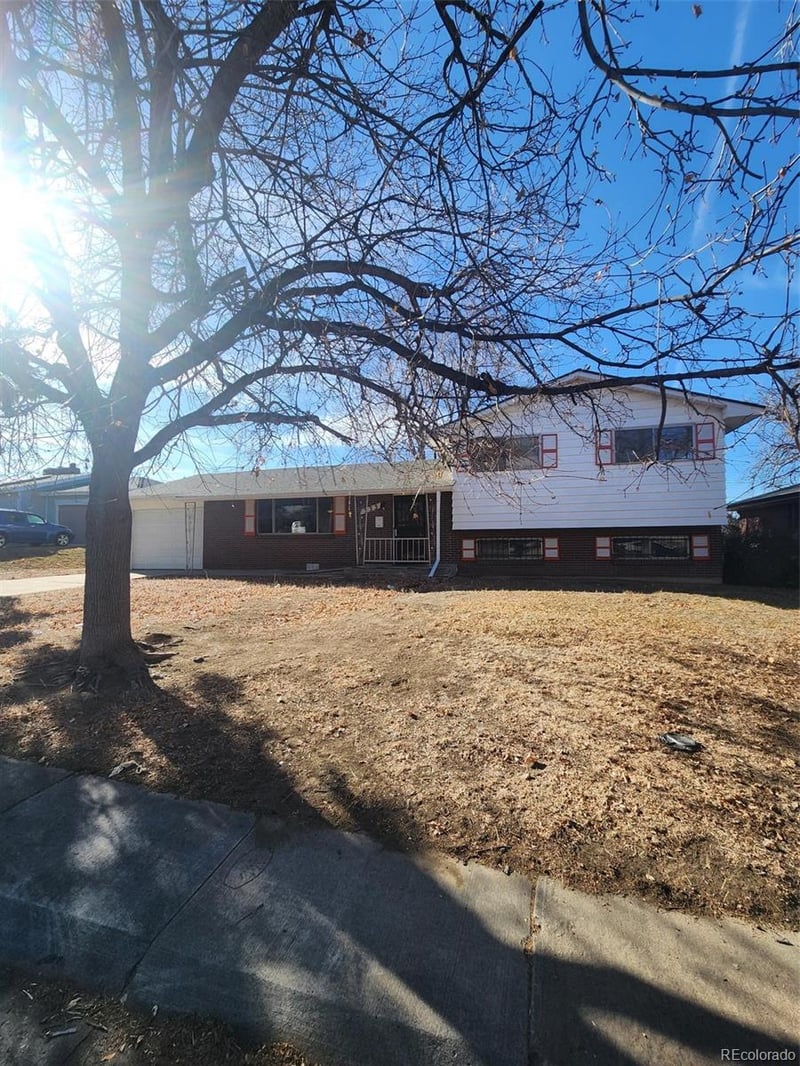 333 Empire St, Aurora, CO 80010