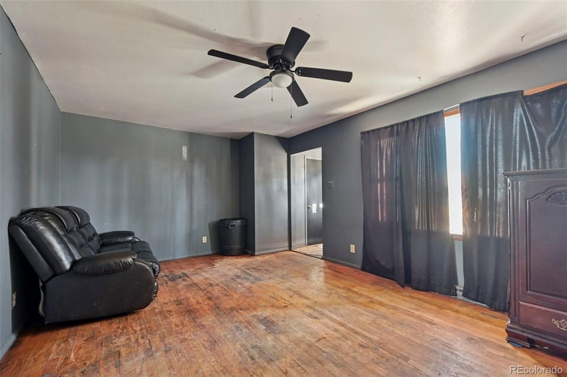 1521 Alexander Cir, Pueblo, CO 81001
