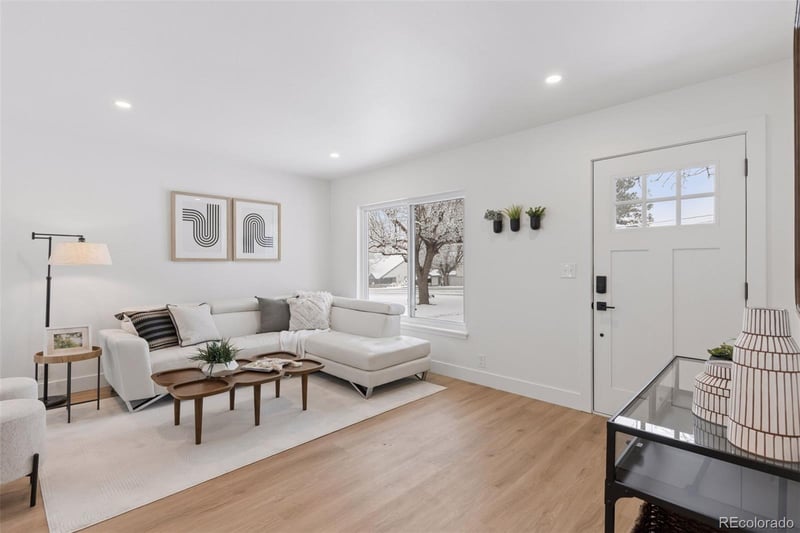 1404 Lake Ave, Littleton, CO 80120