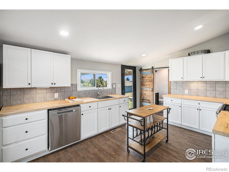 18914 County Road 24, Akron, CO 80720