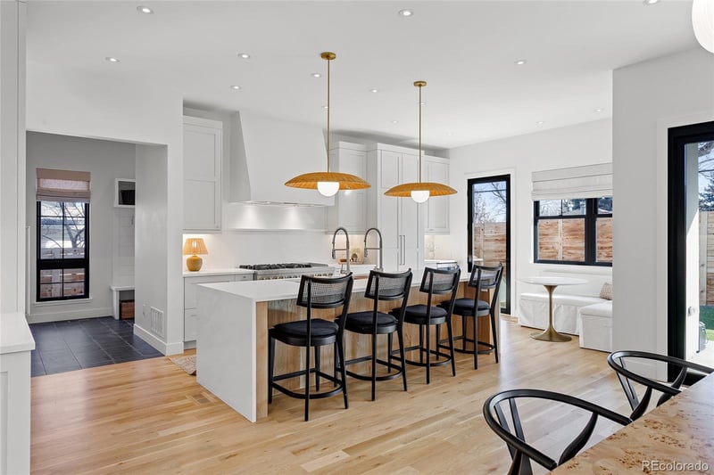 2930 Madison St, Denver, CO 80210