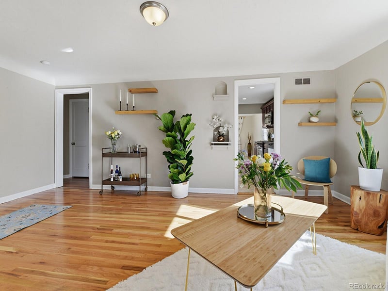 2870 Ivanhoe St, Denver, CO 80207