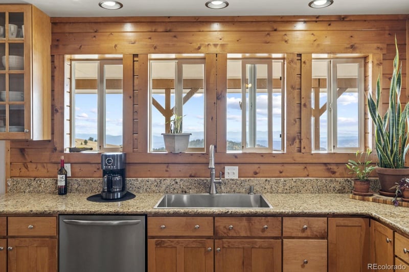 400 Shideler Ave, Cripple Creek, CO 80813