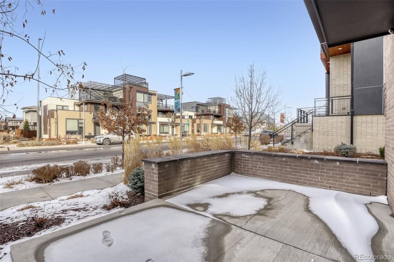 6850 E Lowry Blvd, Denver, CO 80230