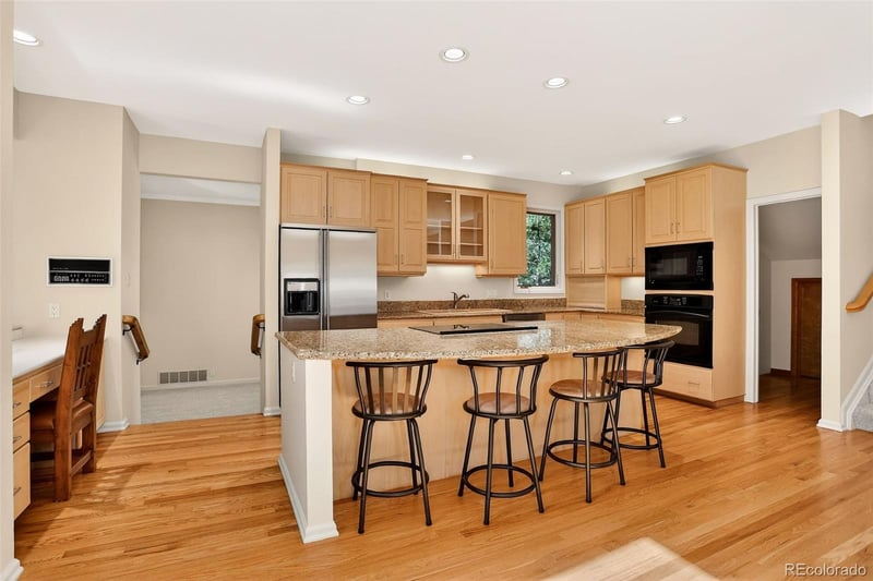 30441 Heavenly Ct, Evergreen, CO 80439