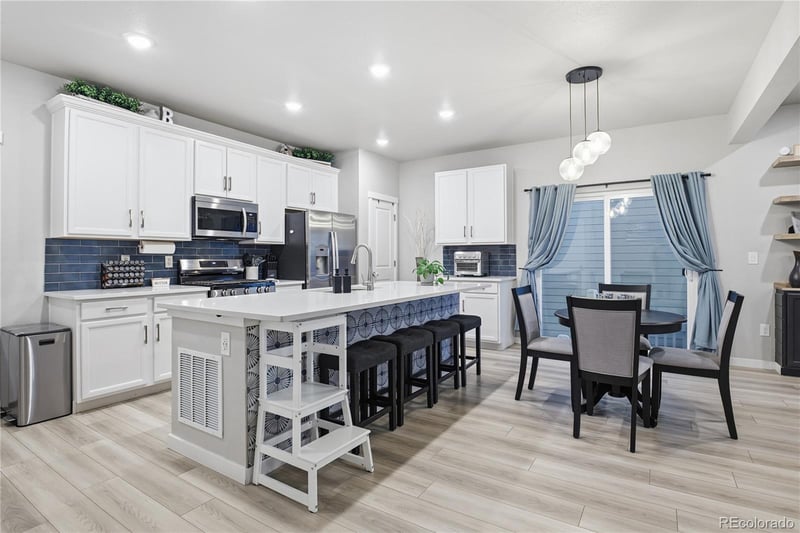 5191 Roundhouse Dr, Colorado Springs, CO 80925