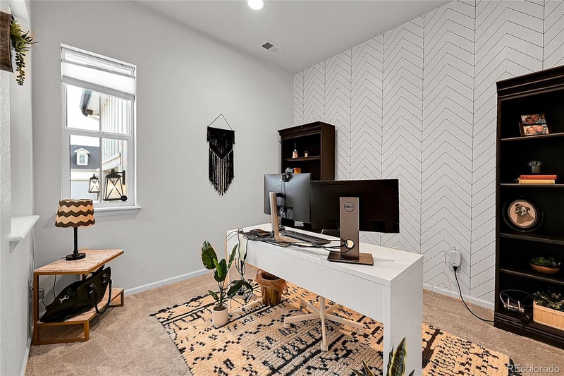 5018 Silverhare Ct, Castle Rock, CO 80104