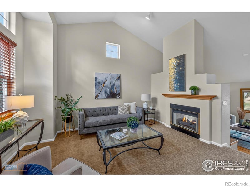 379 Lodgewood Ln, Lafayette, CO 80026