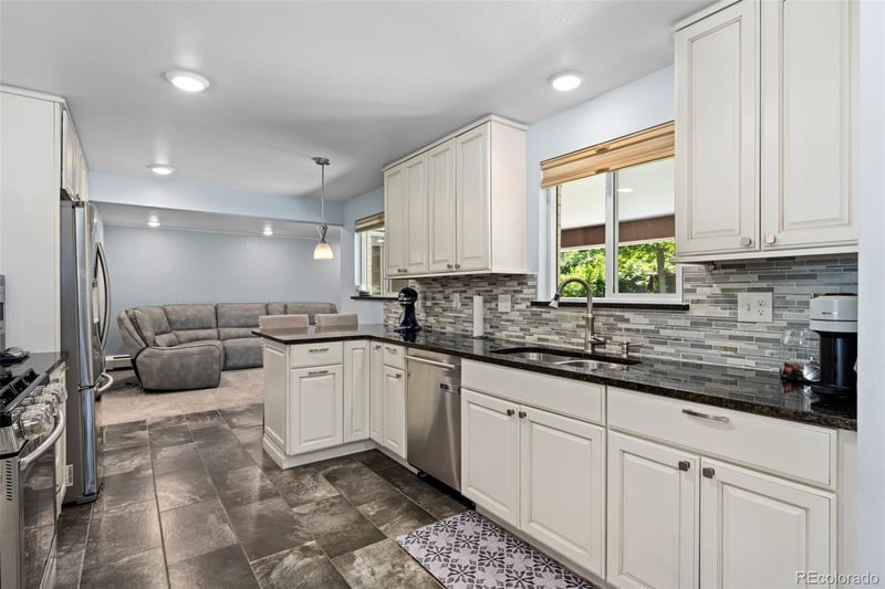 11328 27th Ave, Lakewood, CO 80215