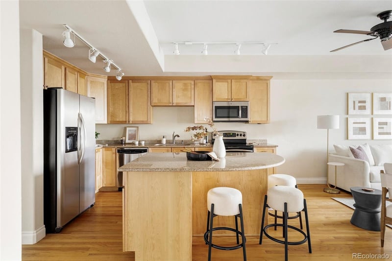 660 11th St #301, Golden, CO 80401