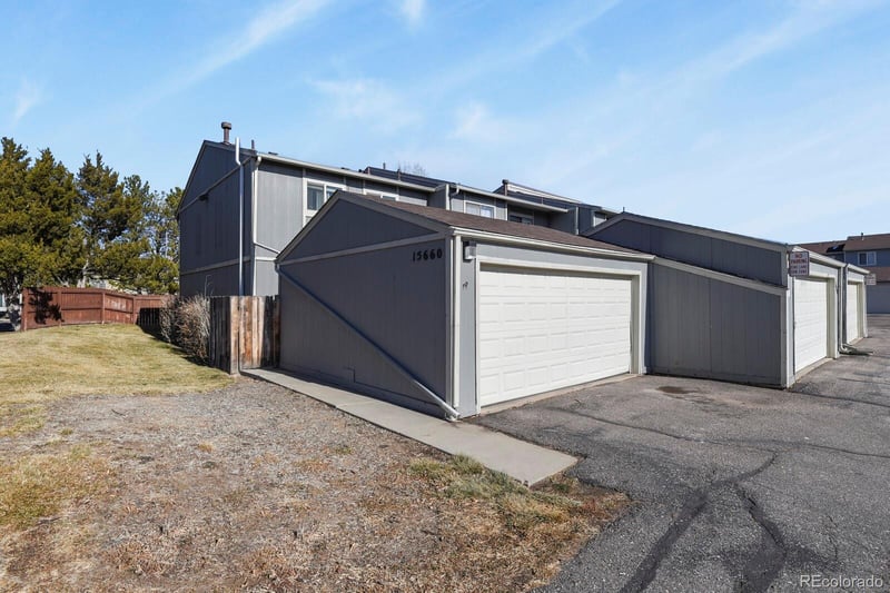 15660 Mexico Ave, Aurora, CO 80017