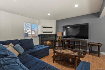 15660 Mexico Ave, Aurora, CO 80017