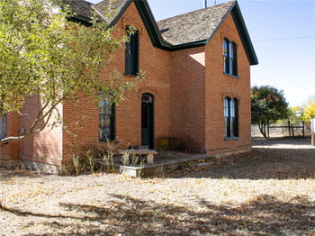 2306 1 St St, Loveland, CO 80537