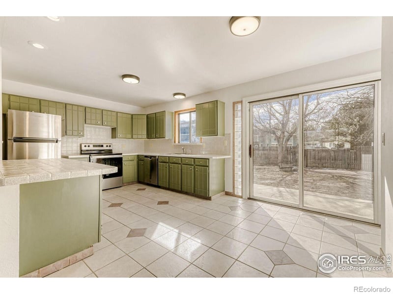 1104 Hera Ct, Lafayette, CO 80026