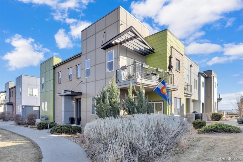 2074 66th Ave, Denver, CO 80221