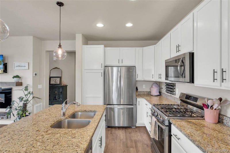 2074 66th Ave, Denver, CO 80221