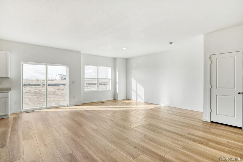 45878 Mill Ave, Bennett, CO 80102