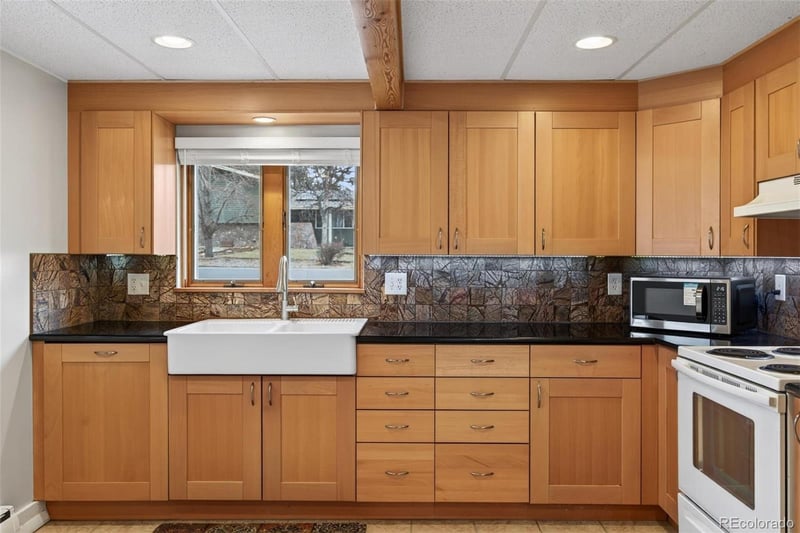 1024 97th Ave, Northglenn, CO 80260