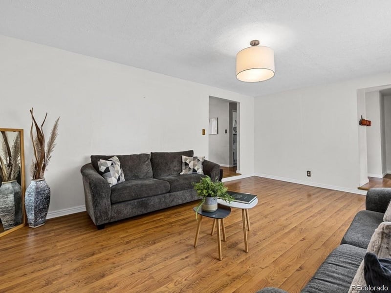 403 Emporia St, Aurora, CO 80010