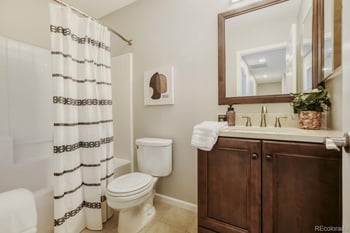 4885 100th Dr, Thornton, CO 80229