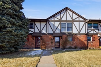 3825 Monaco Pw #113, Denver, CO 80237