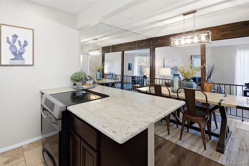 3825 Monaco Pw #113, Denver, CO 80237