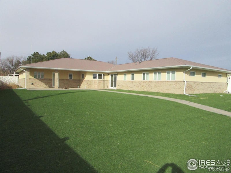 18 S Cedar Cir E, Burlington, CO 80807