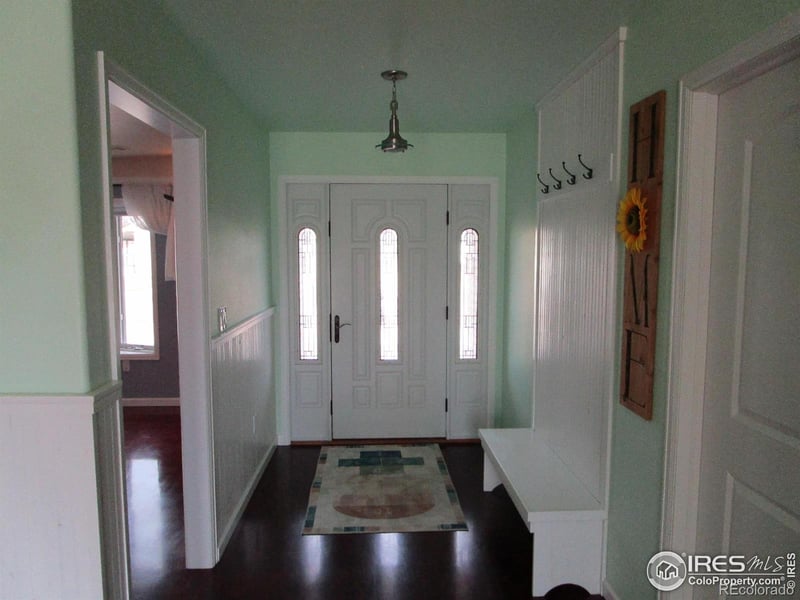 18 S Cedar Cir E, Burlington, CO 80807