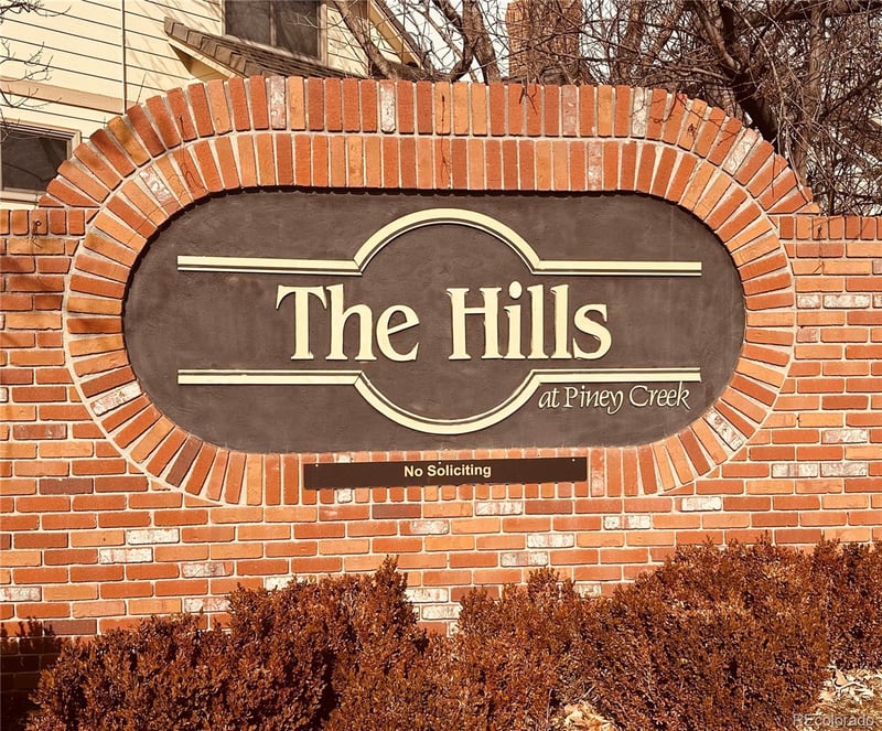 17544 Powers Dr, Centennial, CO 80015