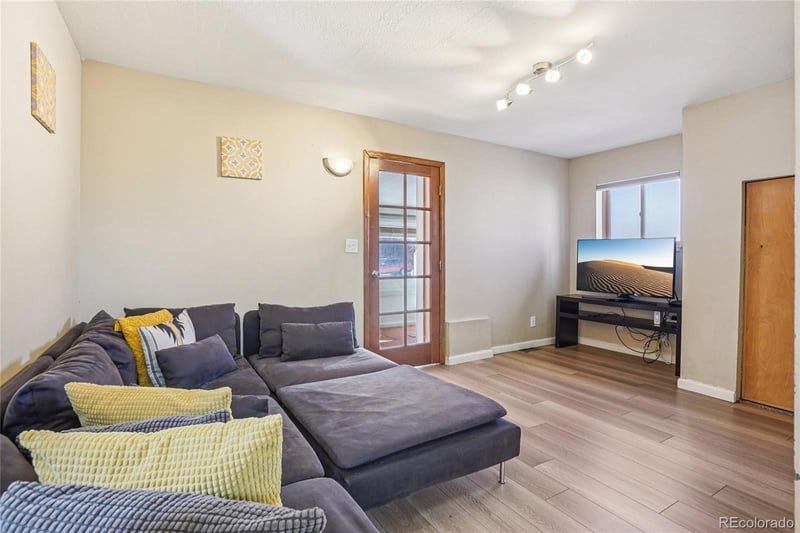 1154 Manitou Ave, Manitou Springs, CO 80829