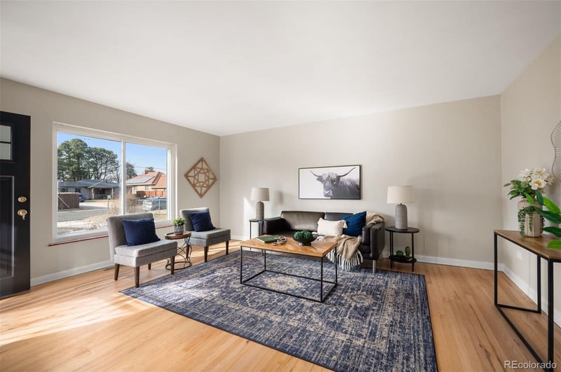 2540 Magnolia St, Denver, CO 80207