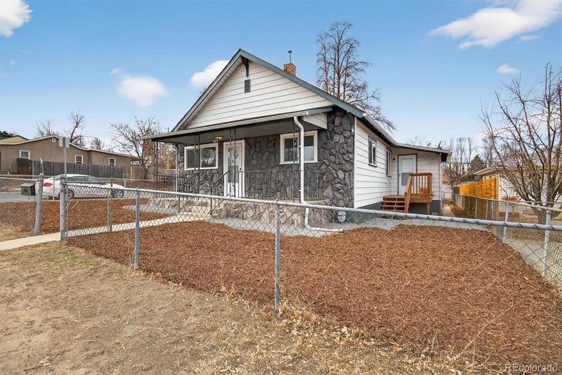 705 Perry St, Denver, CO 80204