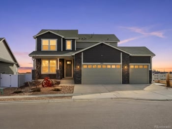 4512 Scenic Ln, Johnstown, CO 80534