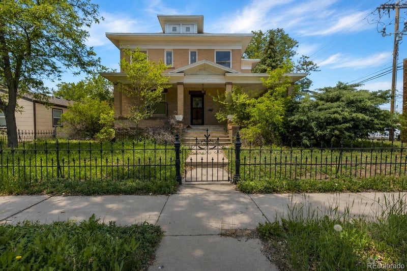 107 4th Ave, Brighton, CO 80601