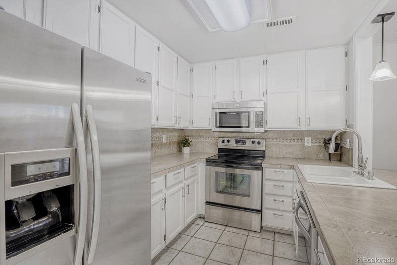 12404 Tennessee Cir #F, Aurora, CO 80012