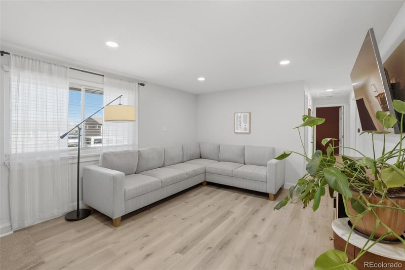 3230 93rd Ave, Westminster, CO 80031